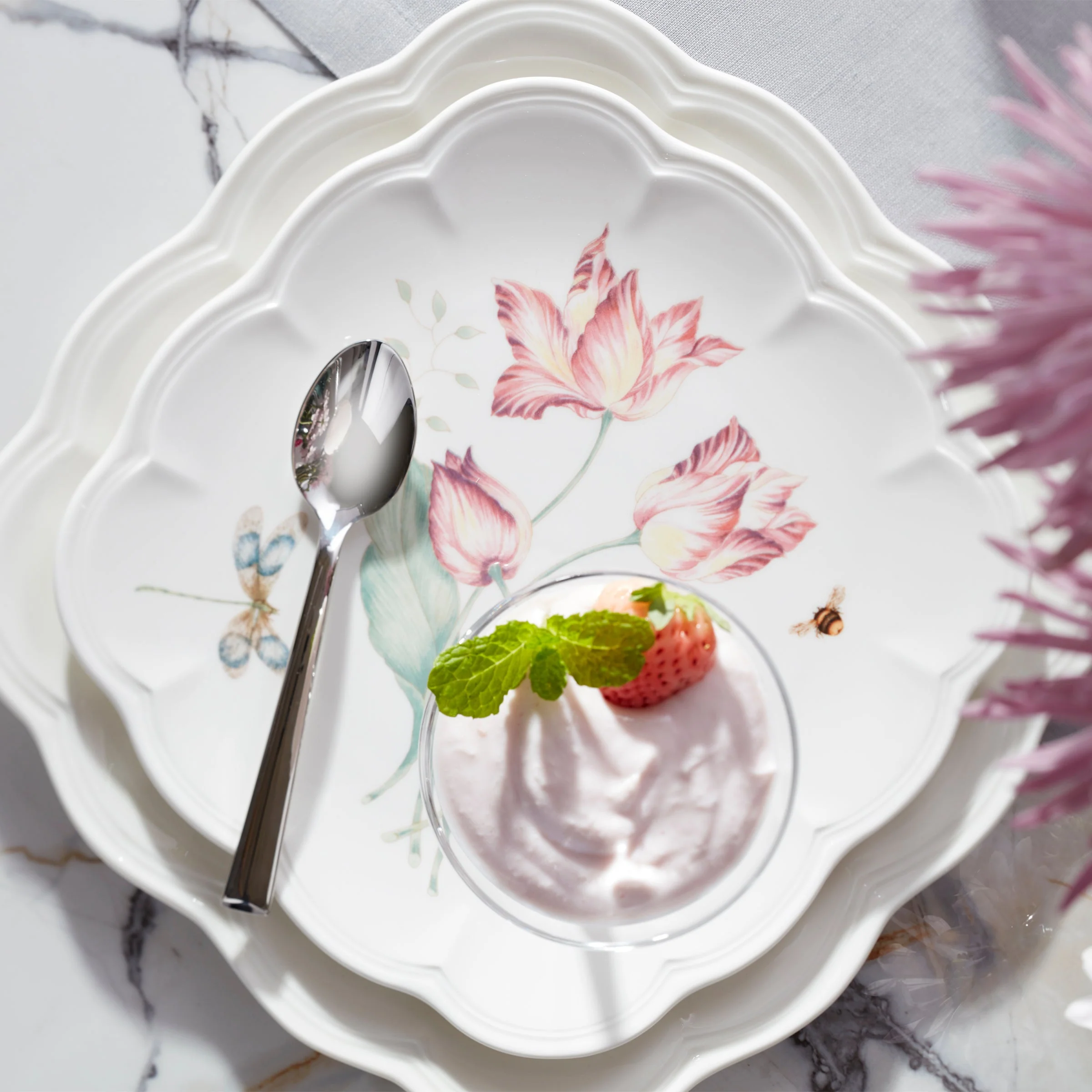 Butterfly Meadow Square 18-Piece Dinnerware Set - Image 4