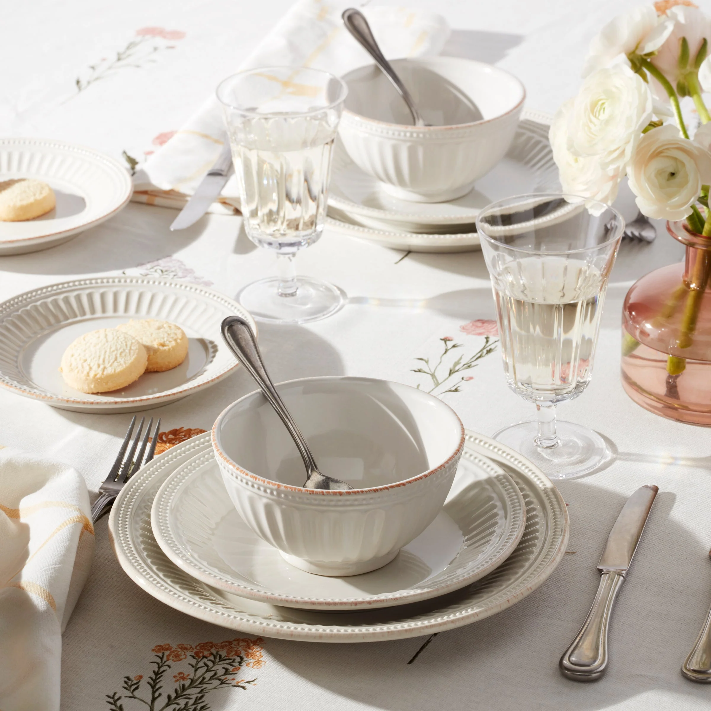 French Perle Groove White 4-Piece Place Setting - Image 2