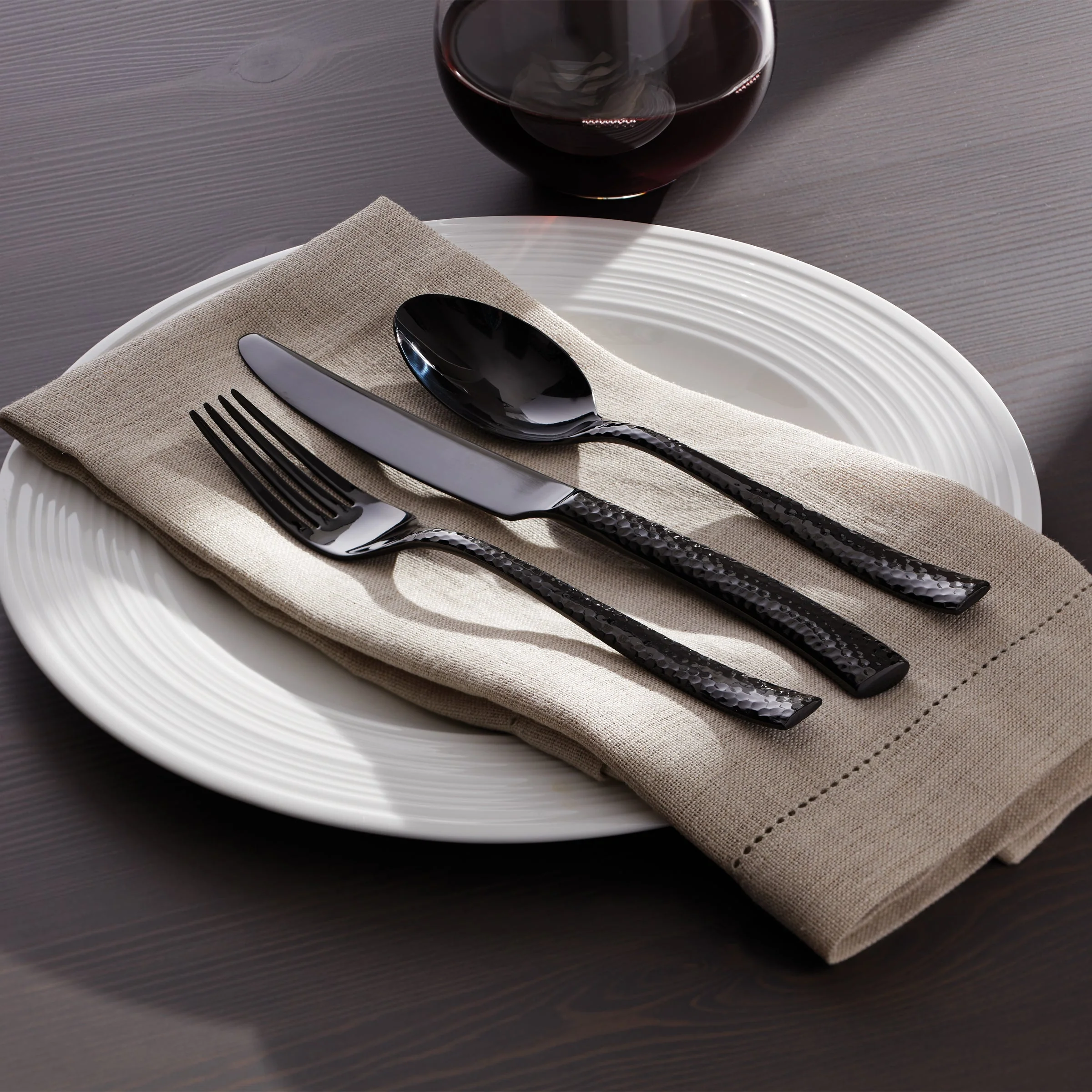 Paris Hammered Gunmetal Titanium 20-Piece Flatware Set - Image 2