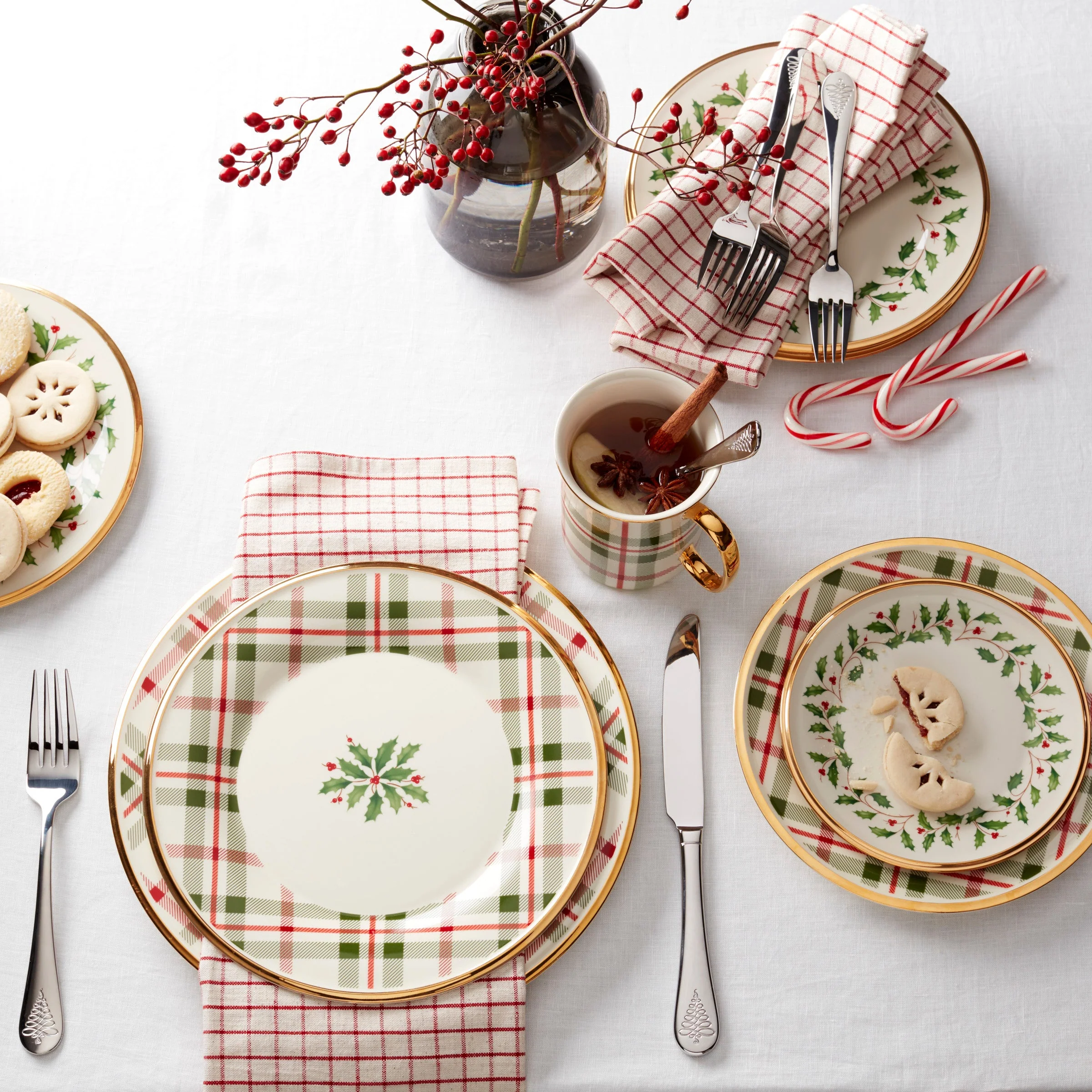Holiday Plaid Accent Plates, Set of 4 - Image 2