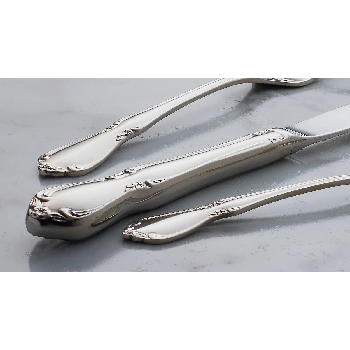 Chateau Salad Forks, Set of 4 - Image 4