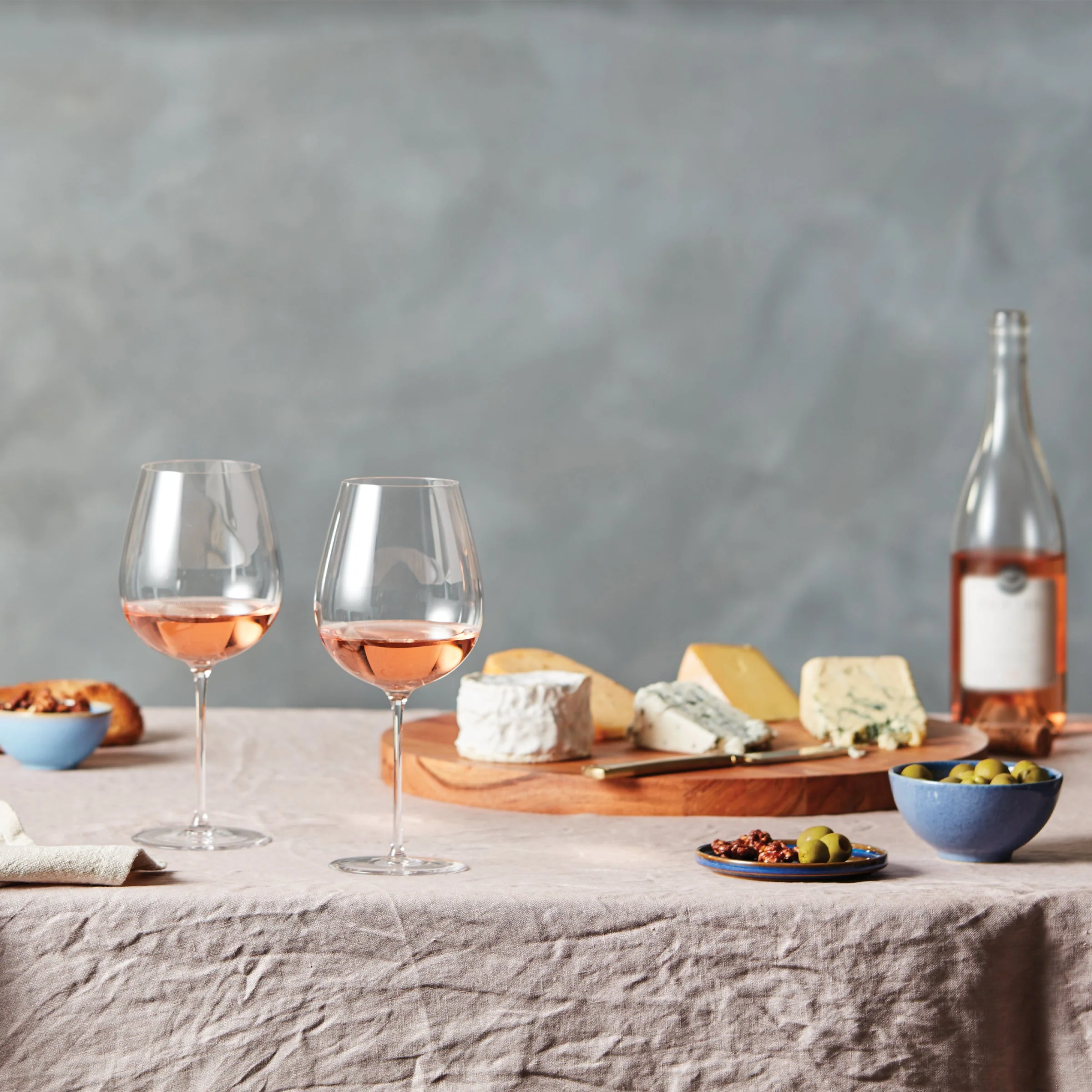 Tuscany Signature Series Warm Region Wine Glasses, Set of 4 - Image 3