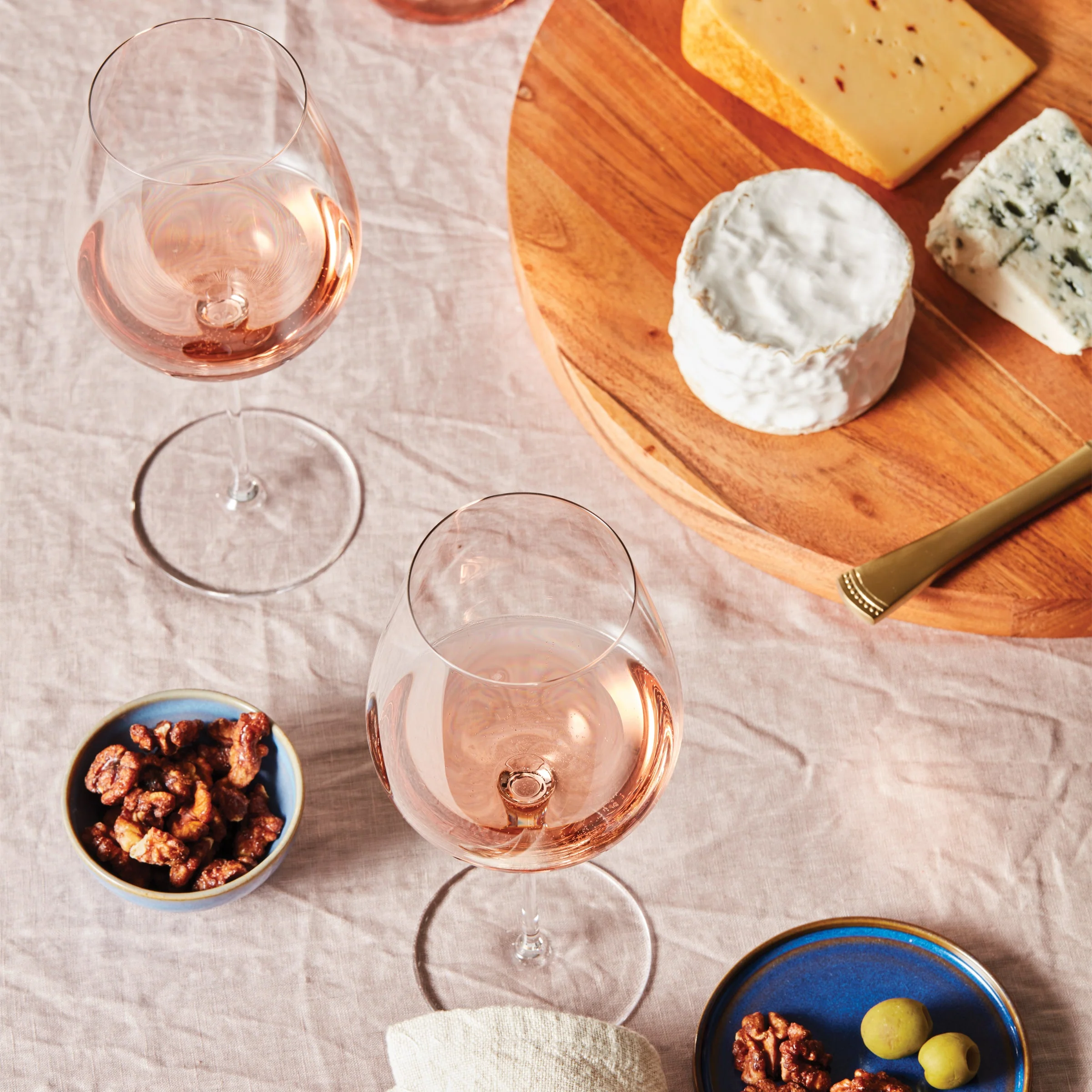 Tuscany Signature Series Warm Region Wine Glasses, Set of 4 - Image 5