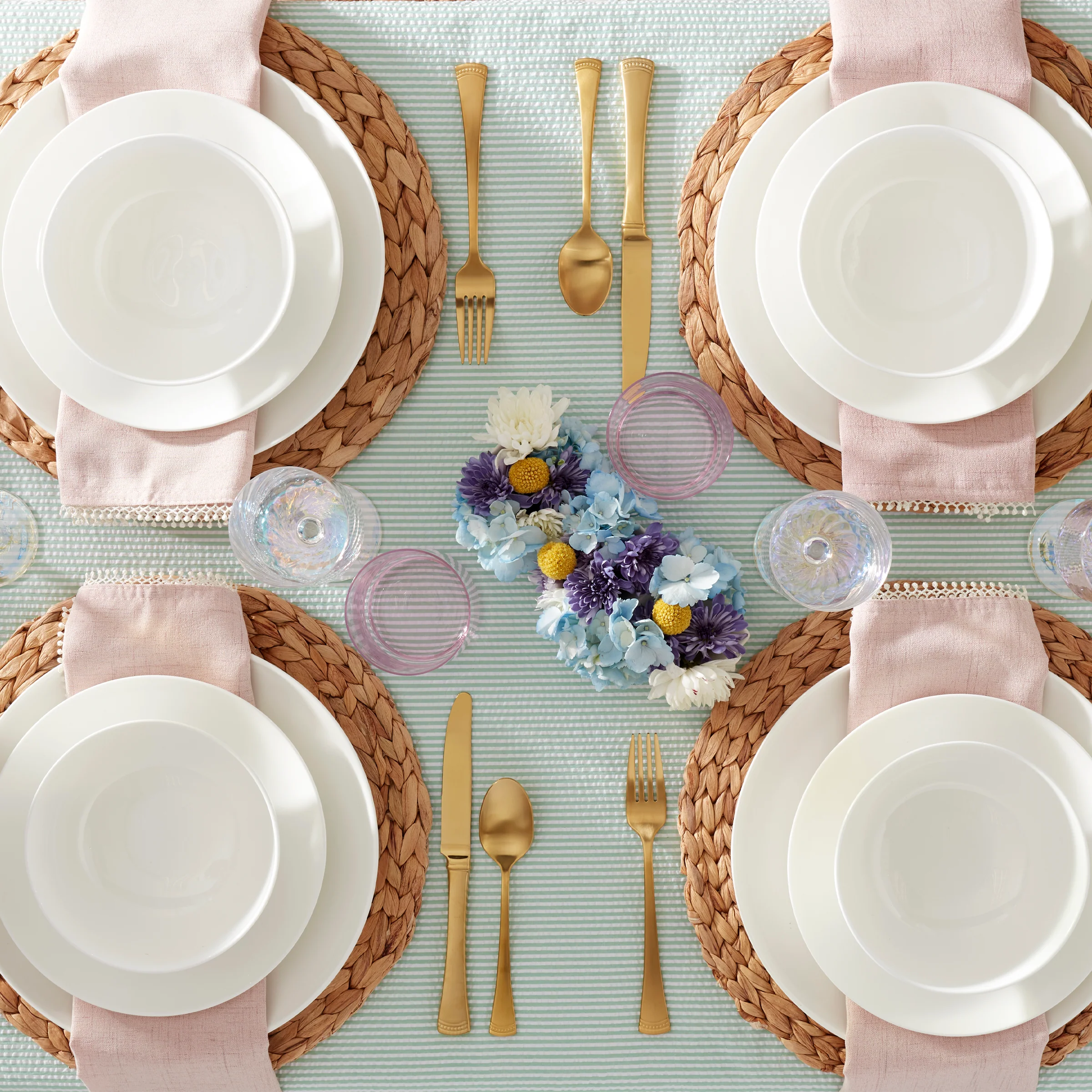 Studio 1414 Coupe 16-Piece Dinnerware Set - Image 2