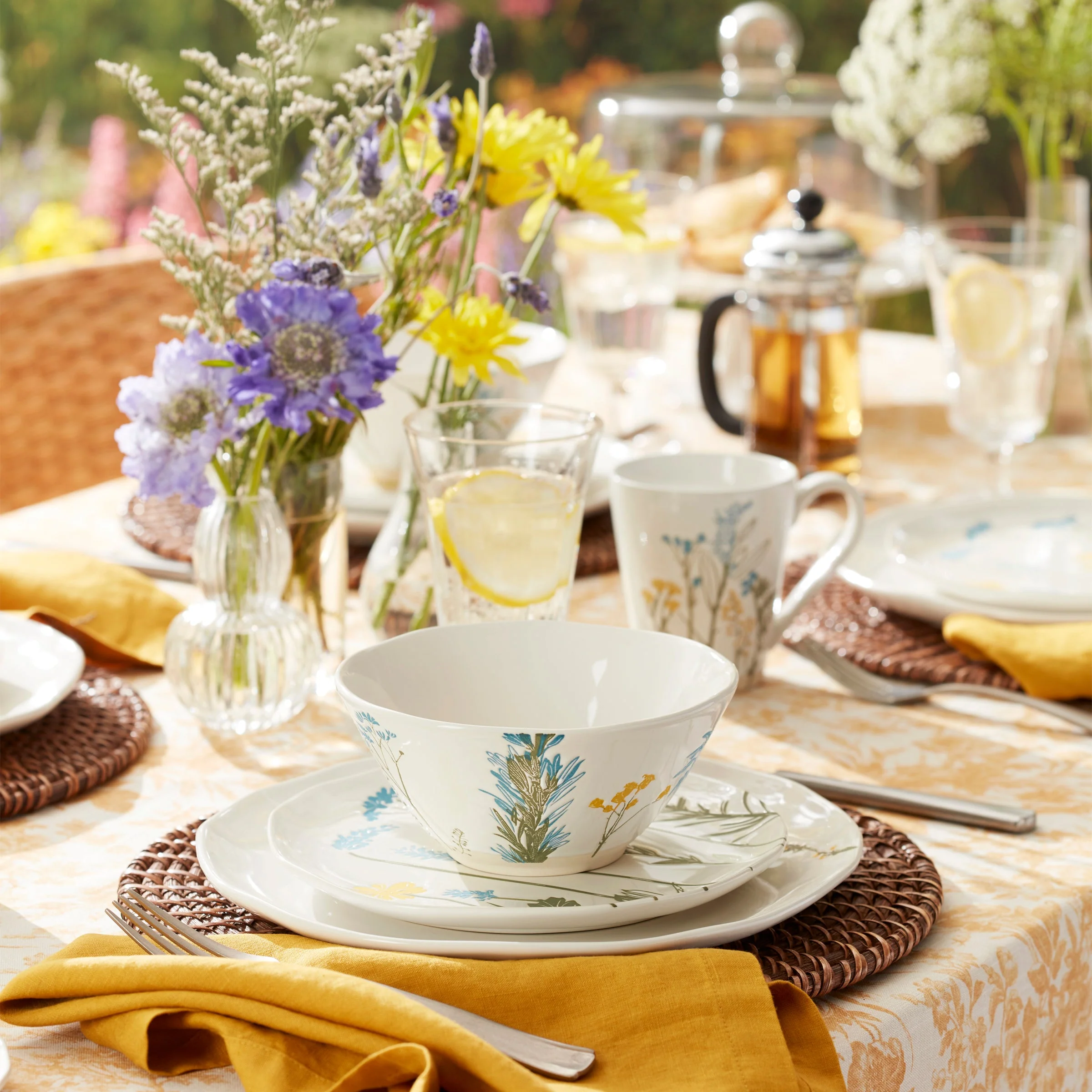 Wildflowers 12-Piece Dinnerware Set - Image 5